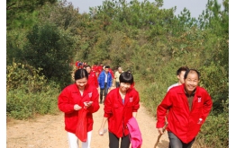 跑不动了，我走